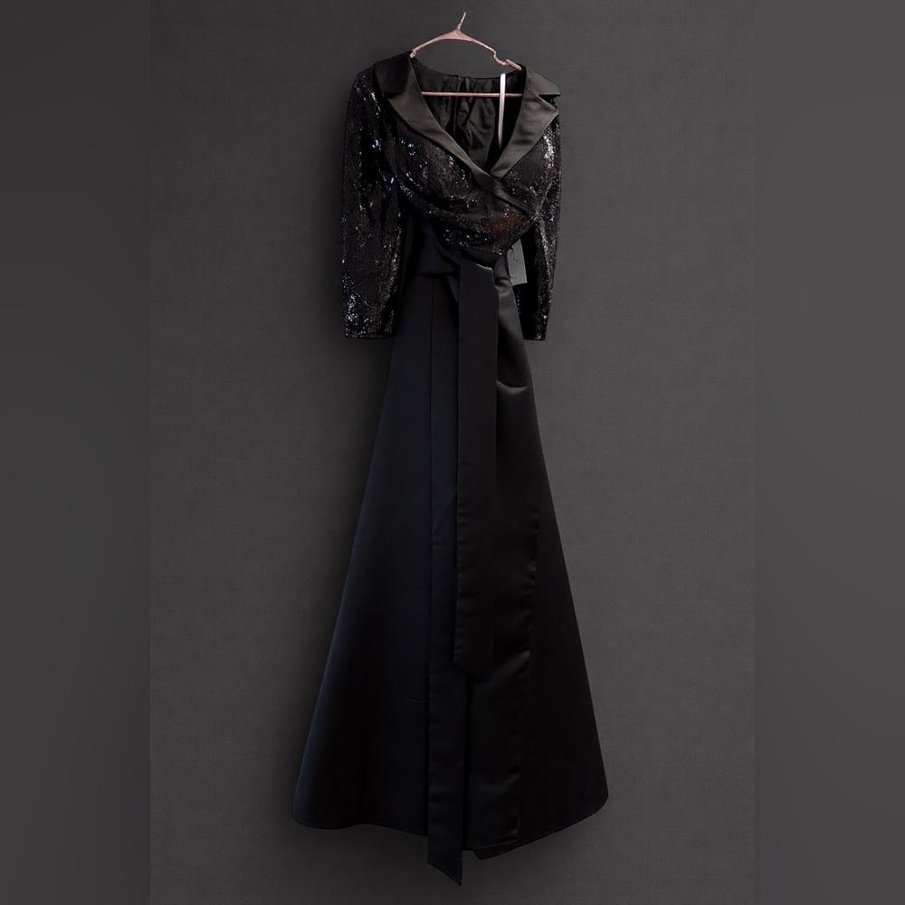 Elegant Black Evening Gown